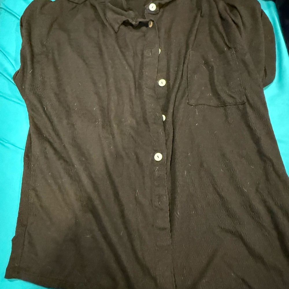 Black Sleeveless Mandarin Collar Button Down Shirt
